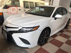 تۆیۆتا کامری